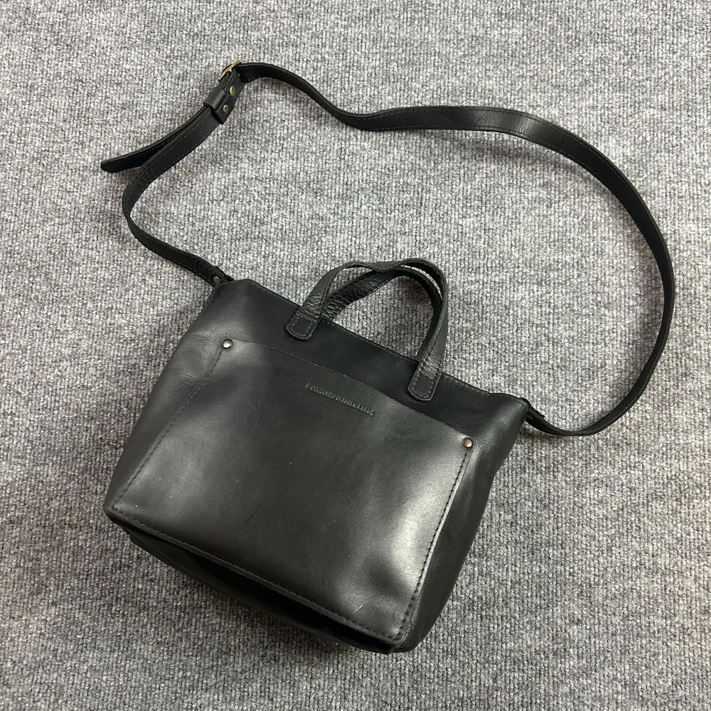 Portland Leather Goods Crossbody Bag Womens Small Black Leather Zip Purse Bag